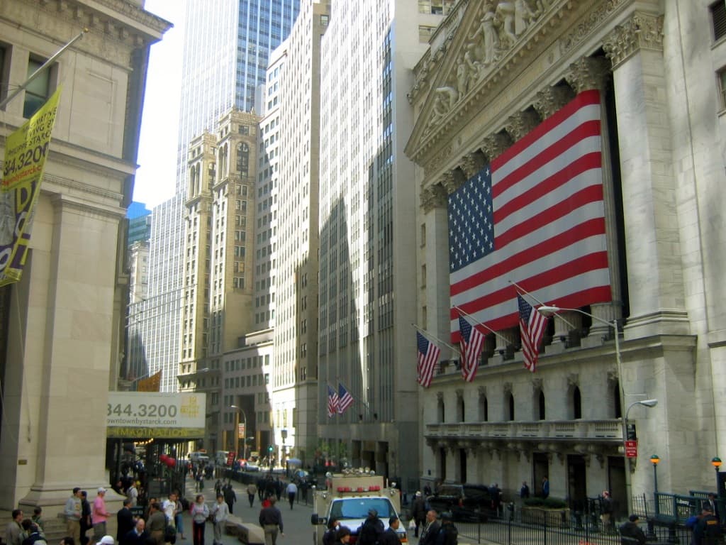 bonushöjningar Wall Street