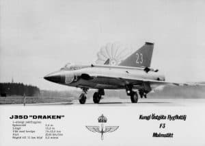 J35D Draken-jaktplan på landningsbana med informationstext nedanför.