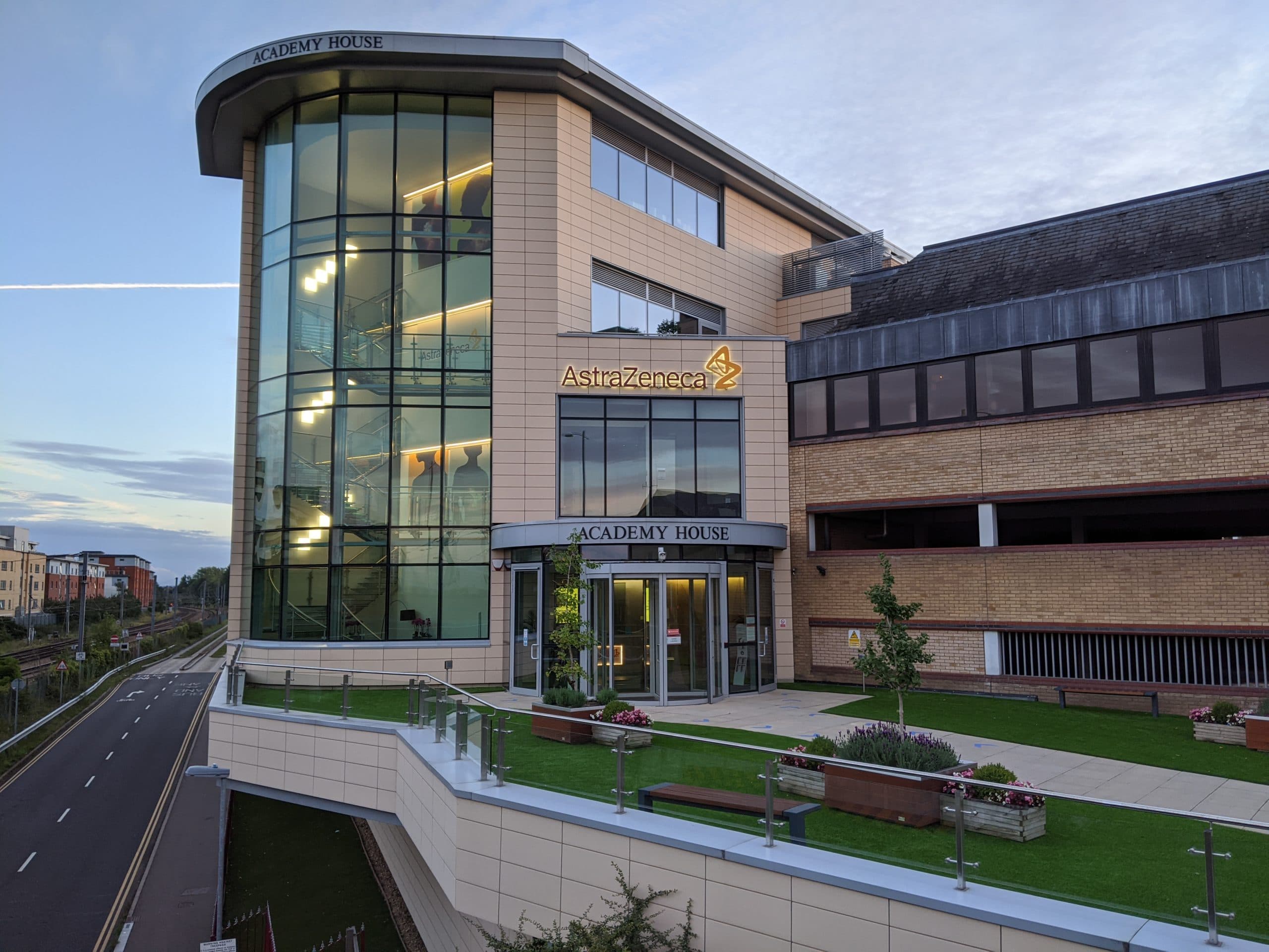 AstraZeneca huvudkontor i Cambridge, Storbritannien.