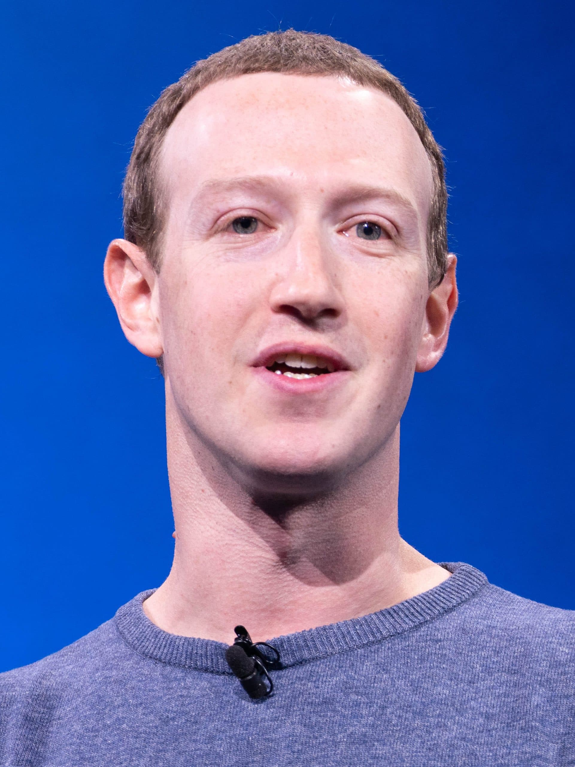 Mark Zuckerberg talar vid F8 2019 Keynote.